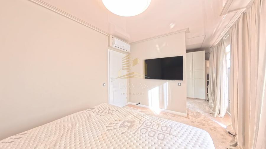 Duplex cu 4 camere cu Canalizare în Bună Ziua