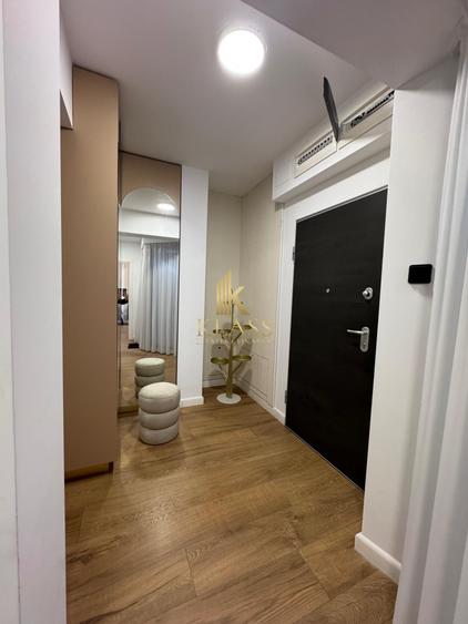 Apartament cu 4 camere decomandat, mobilat în Pipera