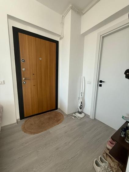 Apartament cu 2 camere decomandat în Exterior Vest