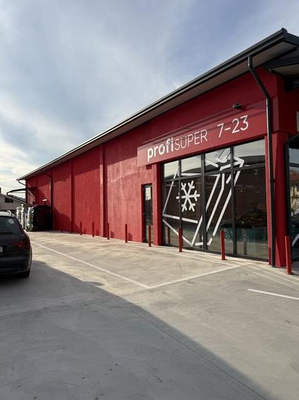 Spațiu comercial, de 574 mp, în Corod