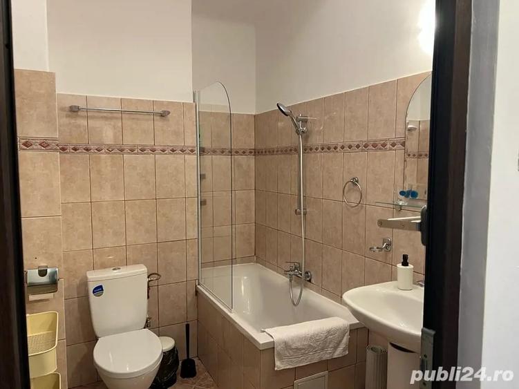 Garsonieră decomandată în Cișmigiu