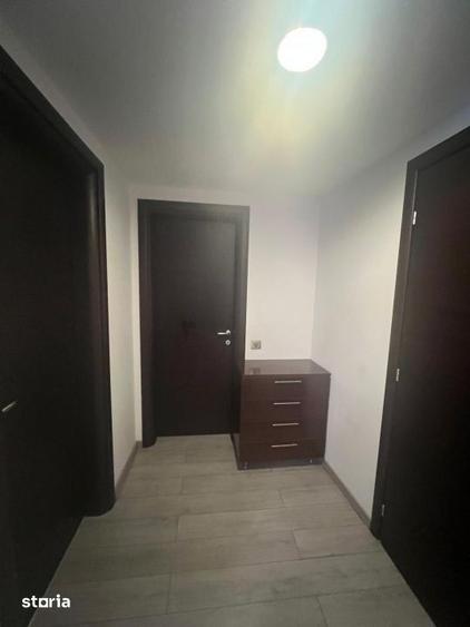 Apartament cu 5 camere în Herăstrău