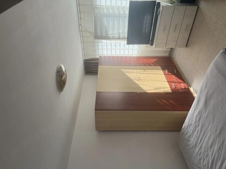 Apartament cu 3 camere semidecomandat în Gheorghe Lazăr