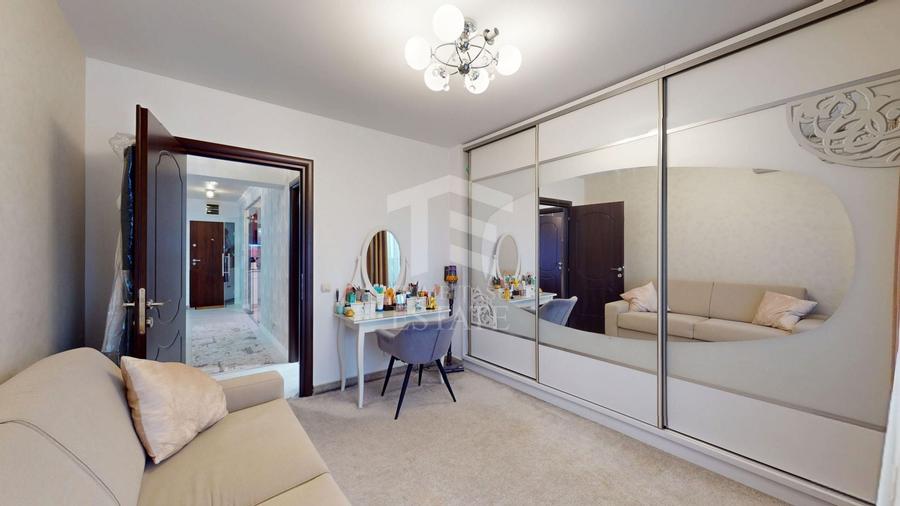 Apartament cu 3 camere semidecomandat, mobilat în Baba Novac