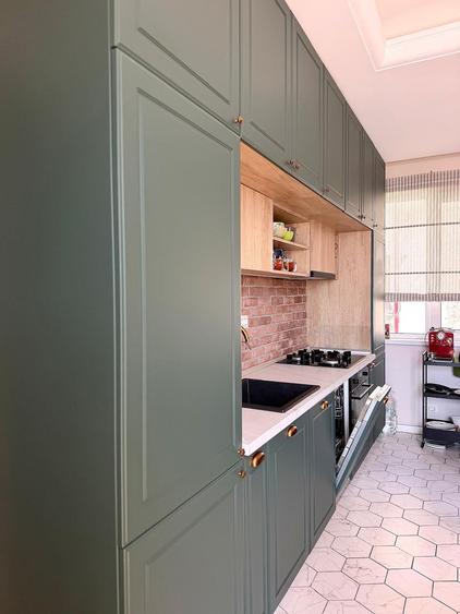 Apartament cu 3 camere semidecomandat în Universitate