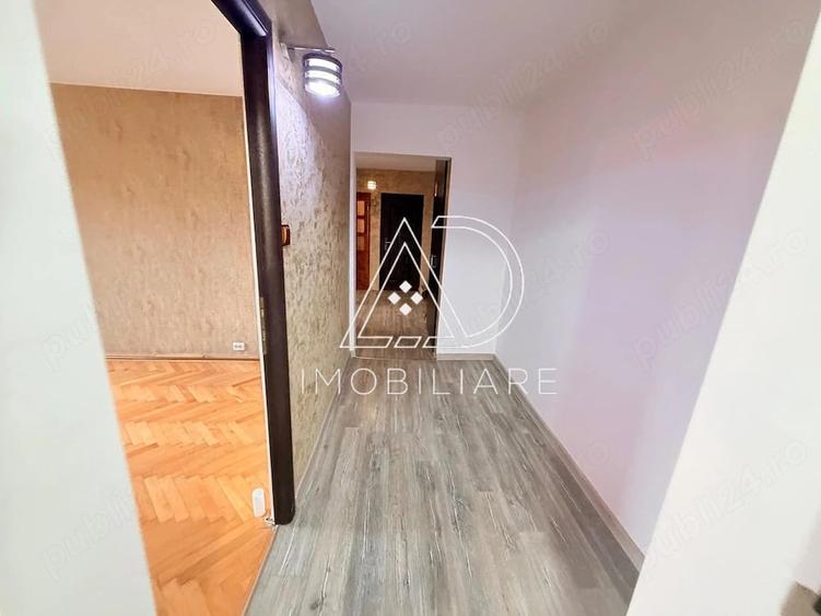 Apartament cu 3 camere decomandat în Central