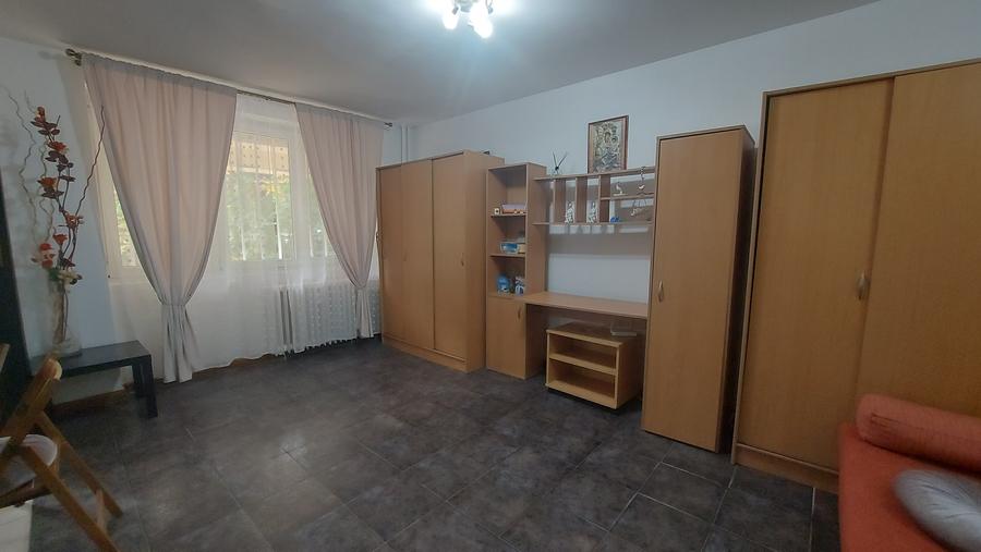 Apartament cu 2 camere decomandat în Tineretului