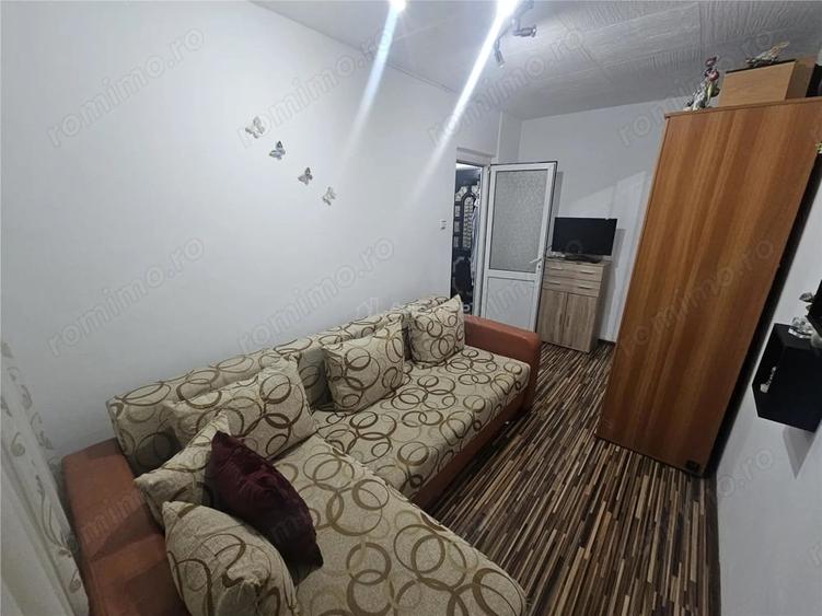 Garsonieră decomandată în Calea Caransebeșului