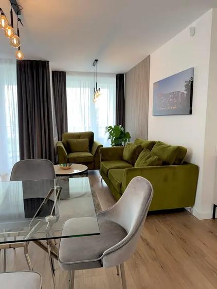 Apartament cu 4 camere decomandat în Theodor Pallady