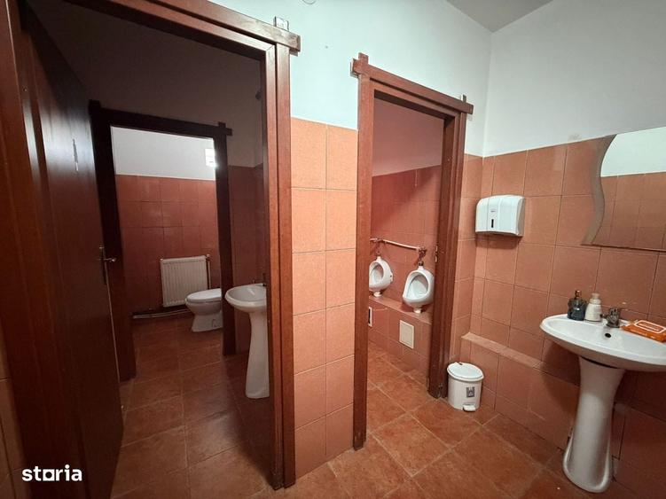 Casă cu 4 camere cu Teren 158 Mp în Păcurari