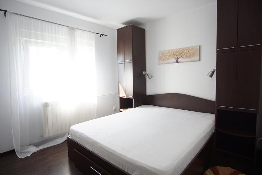Apartament cu 2 camere decomandat în Tineretului