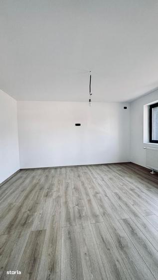 Casă cu 3 camere decomandat cu Teren 508 Mp în Sânmihaiu Român
