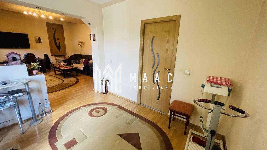 Casă individuală cu 9 camere cu Canalizare în Turnișor