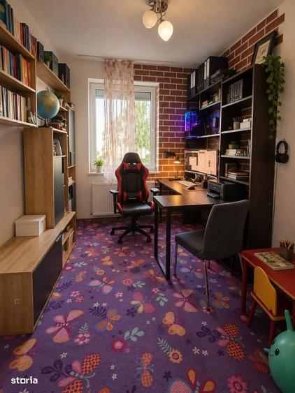 Apartament cu 3 camere decomandat în Avantgarden