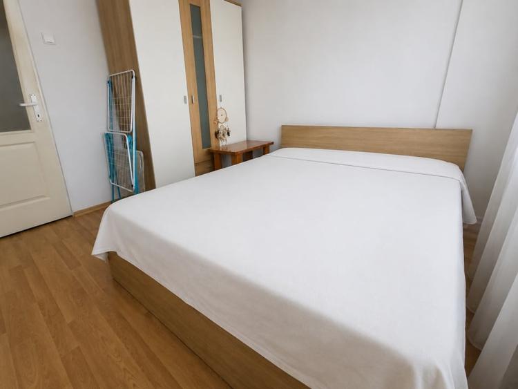 Apartament cu 2 camere semidecomandat, mobilat în Mănăștur