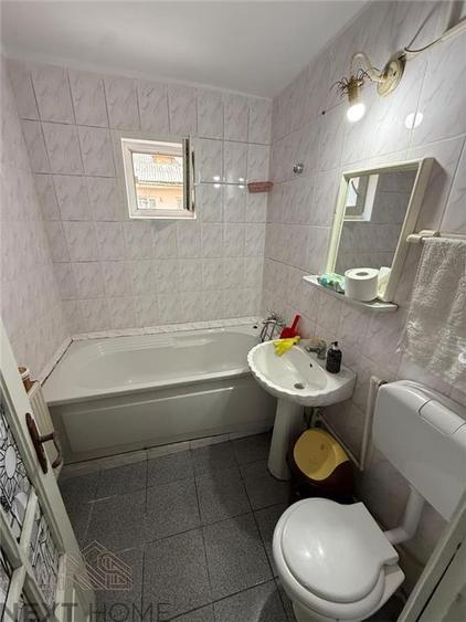 Apartament cu 3 camere decomandat în Brăilei