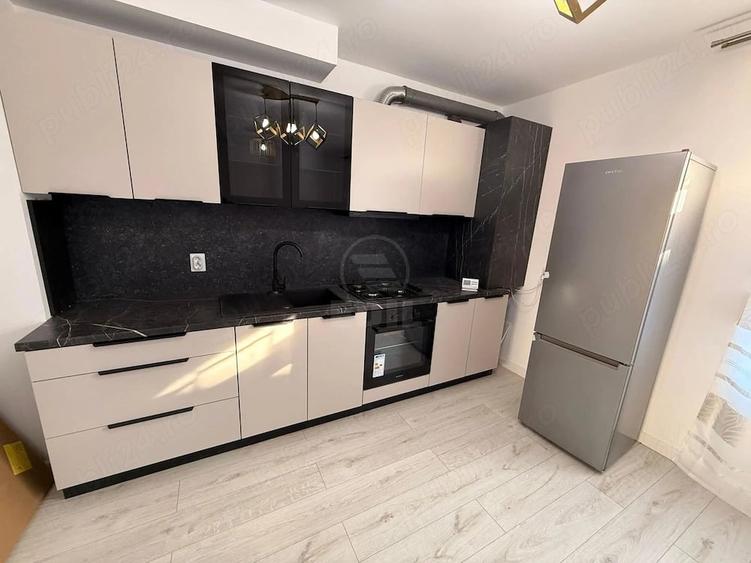 Casă cu 3 camere cu Teren 325 Mp în Florești