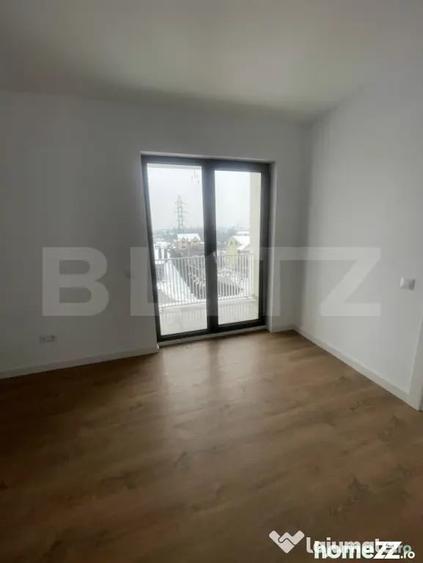 Apartament cu 3 camere decomandat în Calea Moldovei