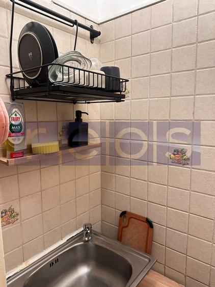 Apartament cu 2 camere, mobilat în Armeneasca