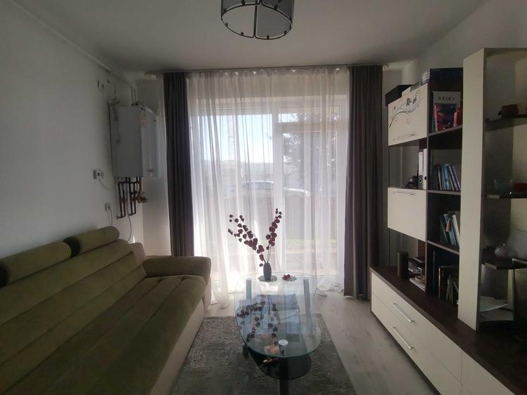 Apartament cu 2 camere semidecomandat în Iris