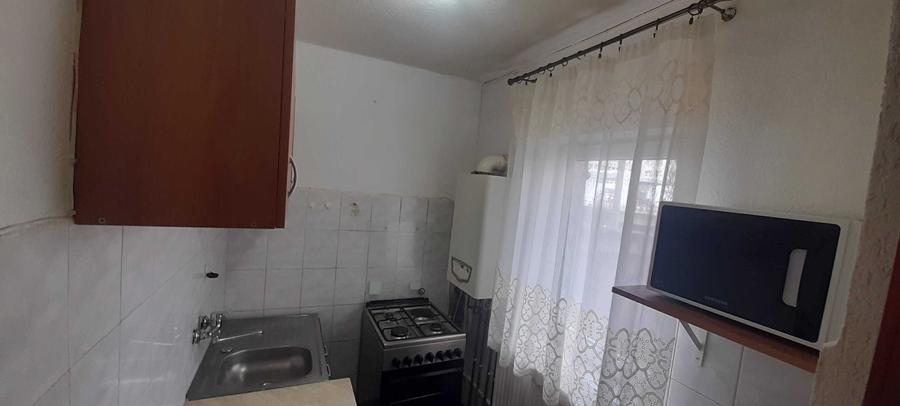 Garsonieră semidecomandată în Central