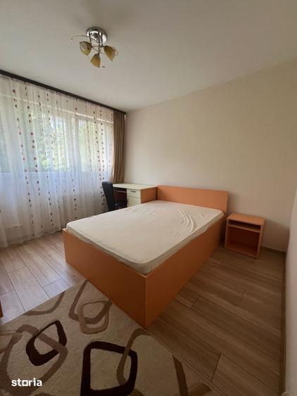 Apartament cu 2 camere decomandat în Drumul Taberei