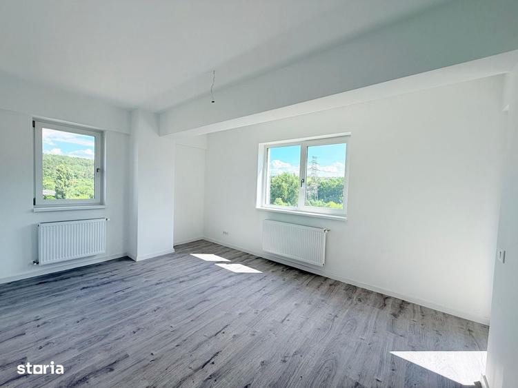 Apartament cu 3 camere decomandat în Cug