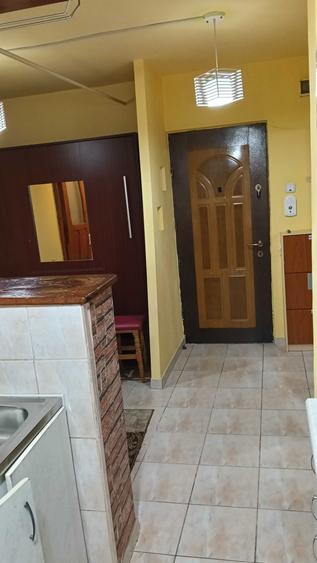 Garsonieră decomandată în Frumoasa
