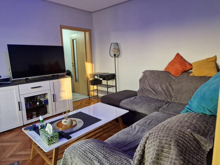 Apartament cu 2 camere nedecomandat, mobilat în Take Ionescu