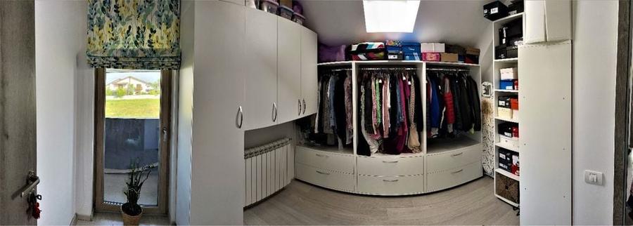 Casă cu 4 camere în Berceni