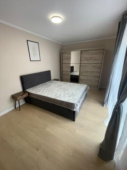 Apartament cu 2 camere decomandat în Florești
