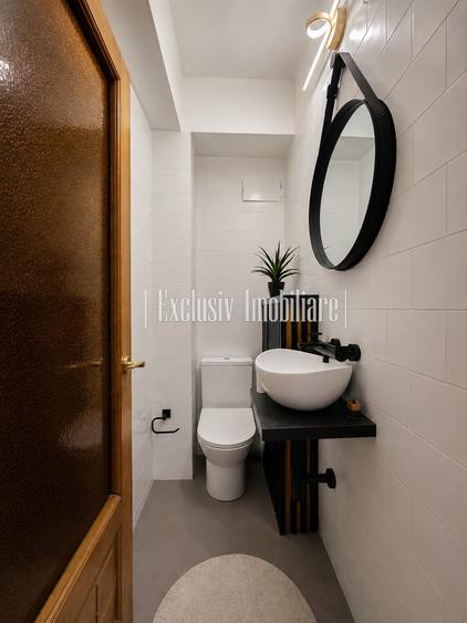 Apartament cu 3 camere decomandat în Faleza Nord