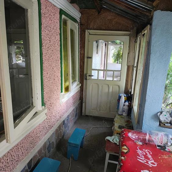 Casă cu 4 camere cu Teren 878 Mp în Central