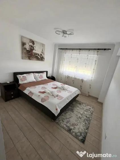 Apartament 3 camere 115 mp Zona Garii - 1