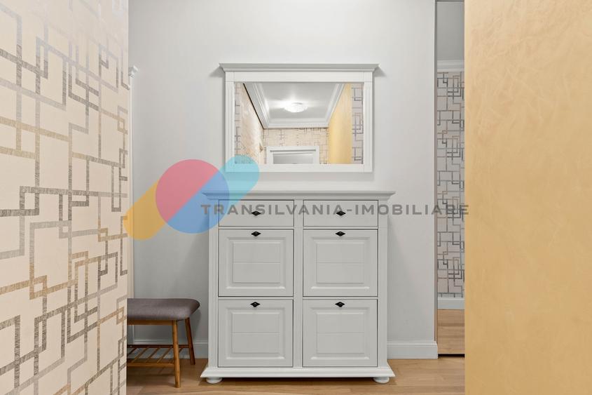 Apartament cu 2 camere decomandat, mobilat în Semicentral