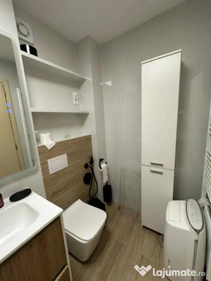 Apartament cu 4 camere decomandat în Săsar