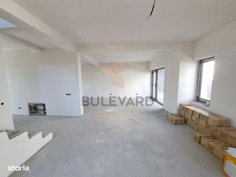 Casă cu 4 camere în Florești