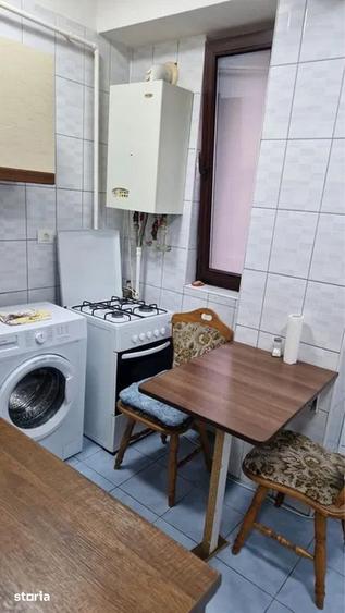 Garsonieră decomandată în Valea Oltului