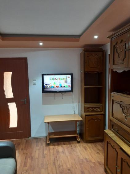 Apartament cu 2 camere semidecomandat în Vitan