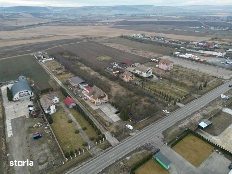Teren de vanzare la intrare in Ungheni cu deschidere de 36 m la E60 - 4