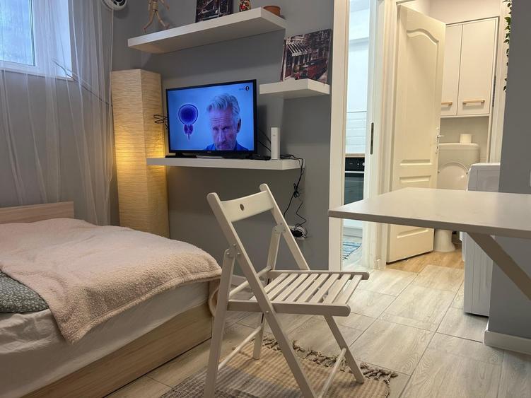 Apartament cu 3 camere decomandat în Dacia