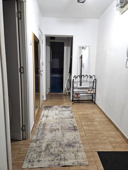 Apartament cu 2 camere decomandat în Olteniței