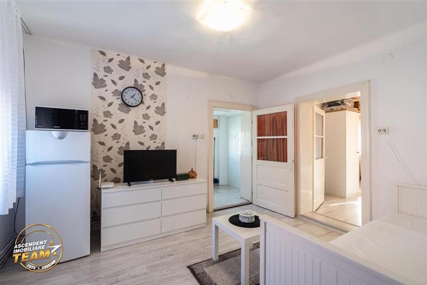 Casă individuală cu 2 camere cu Teren 186 Mp în Simeria