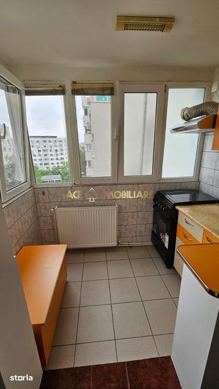 Apartament cu 4 camere, mobilat în Titan