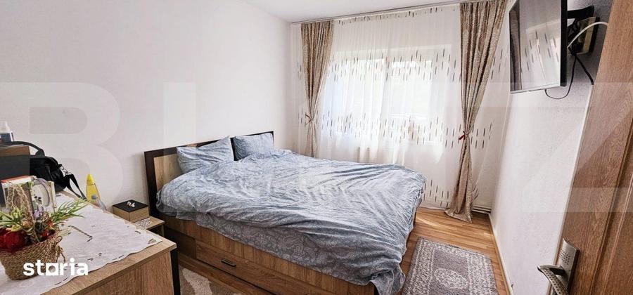 Apartament de vanzare, cu 3 camere, decomandat, 68mp, parter inalt - 3