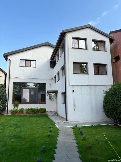 Casă cu 6 camere cu Teren 480 Mp în Școlilor