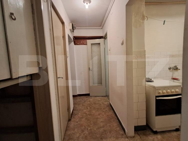 Apartament cu 2 camere semidecomandat, mobilat în Libertății