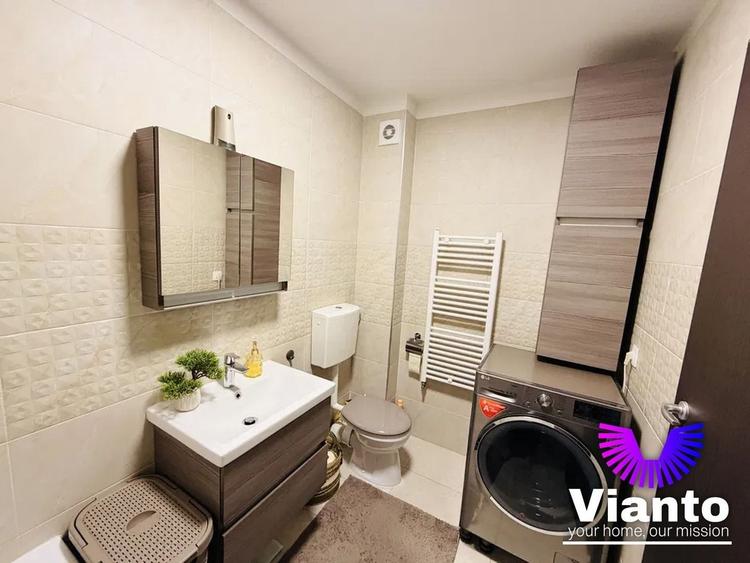 Apartament cu 3 camere decomandat, mobilat în Exterior Vest