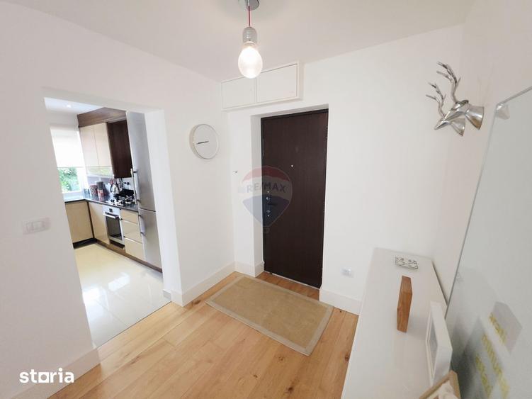 Apartament cu 2 camere, mobilat în Precista