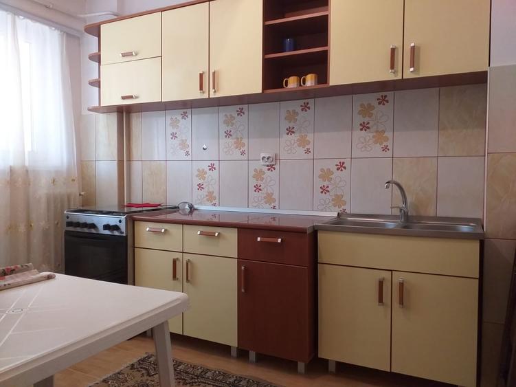Apartament cu 2 camere  str.Calea Nationala-zona Select - 5
